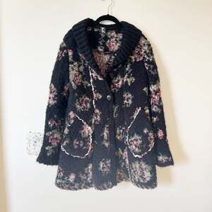 Tricot Chic Italian Unique Black Floral Mohair Sweater Coat Cardigan 4 / S